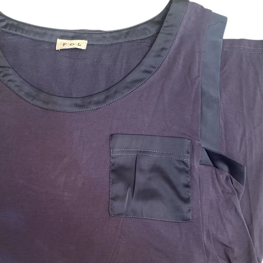 POL Navy Sleeveless Satin Trim Tank Top - Picture 3 of 3